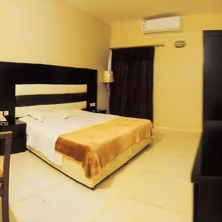 Aliqbal Hotel Al Khobar Esterno foto