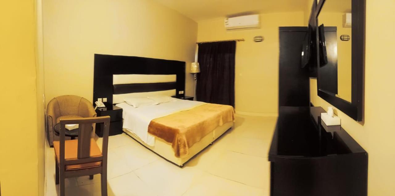 Aliqbal Hotel Al Khobar Esterno foto