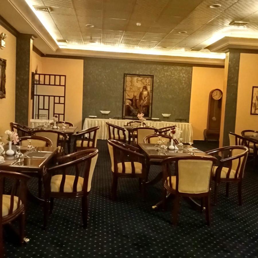 Aliqbal Hotel Al Khobar Esterno foto